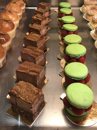 Maison Zemour Patisserie Cacher