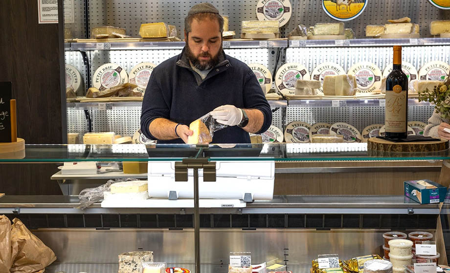 MaxiPhoto Photo_la_kave_du_fromager_1999_13_PPResponsive.jpg