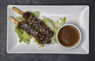 Plat_pt_Shen-Thai_Entrees_brochettes-de-boeuf-marine-piment-doux-x-2_140226.jpg