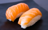 Plat_pt_Sushizz_Degustations_Paire-de-Sushi-Saumon_203511.jpg